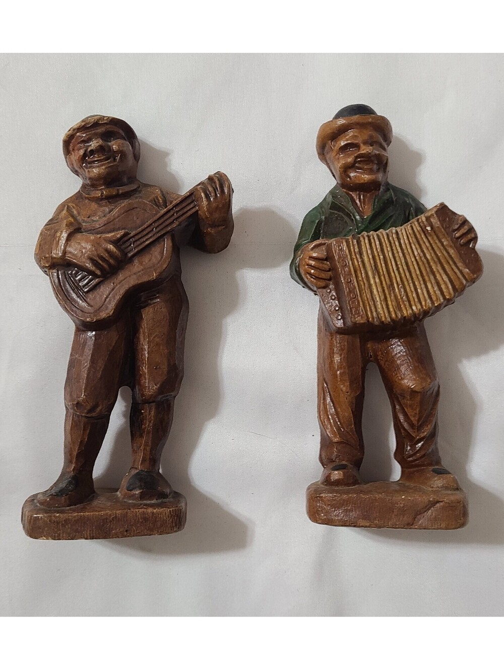 Vtg 2pc 6" Folk Art Wood Carved Figurines Musicians Playing Mandolin & Accordion